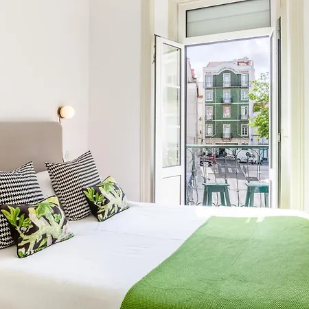Apartment Amazing Lisboa! Views & Style In Historical Graca Lisbon