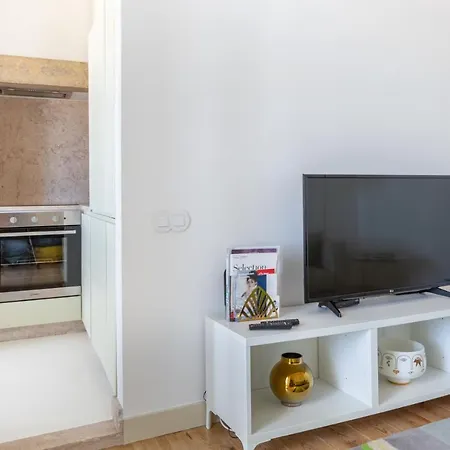 Amazing Lisboa! Views & Style In Historical Graca Apartman
